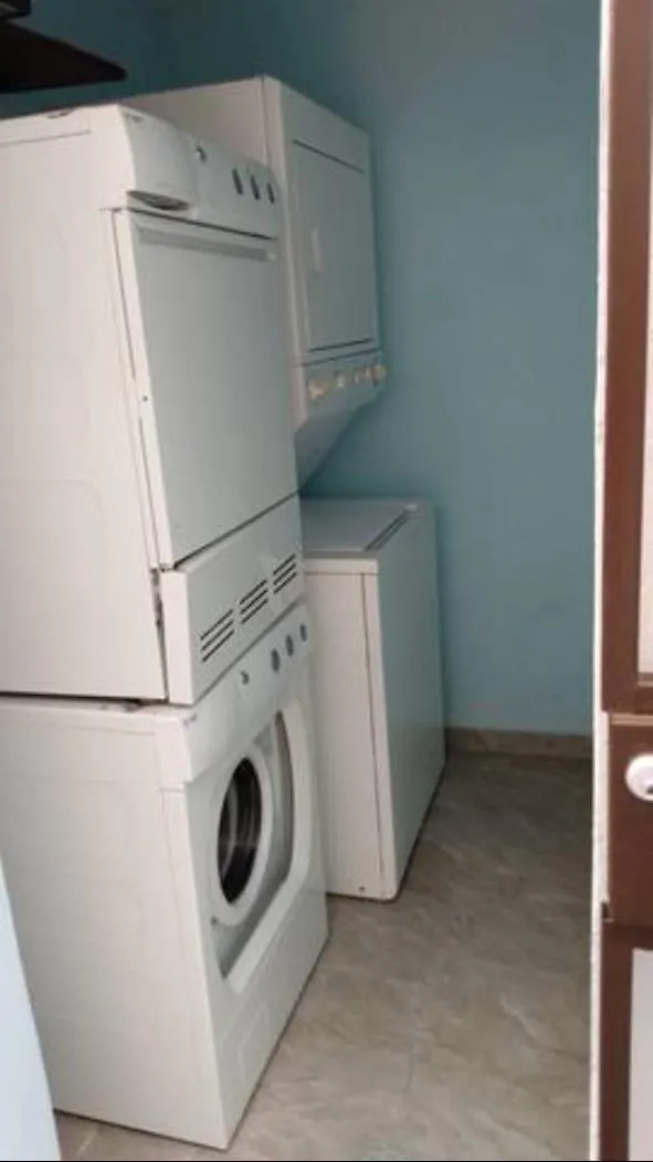 شقة Private Studio Near Beach-Full Bath, Kitchenette, Sleeps 2, Unit 5 سان خوان