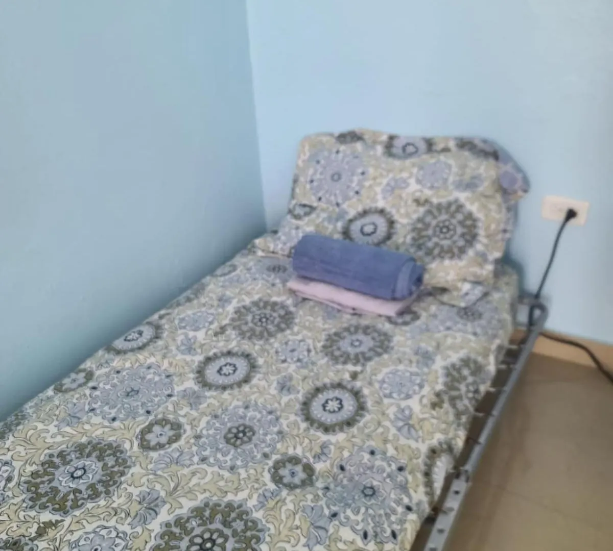 Private Studio Near Beach-Full Bath, Kitchenette, Sleeps 2, Unit 5 San Juan